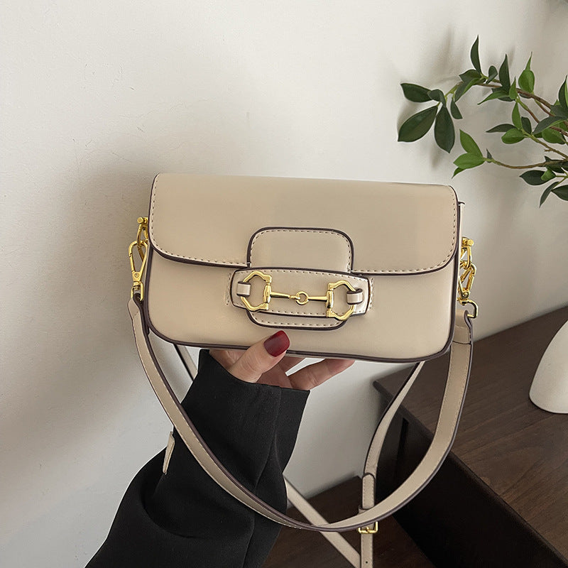 portable high sense special interest design messenger bag