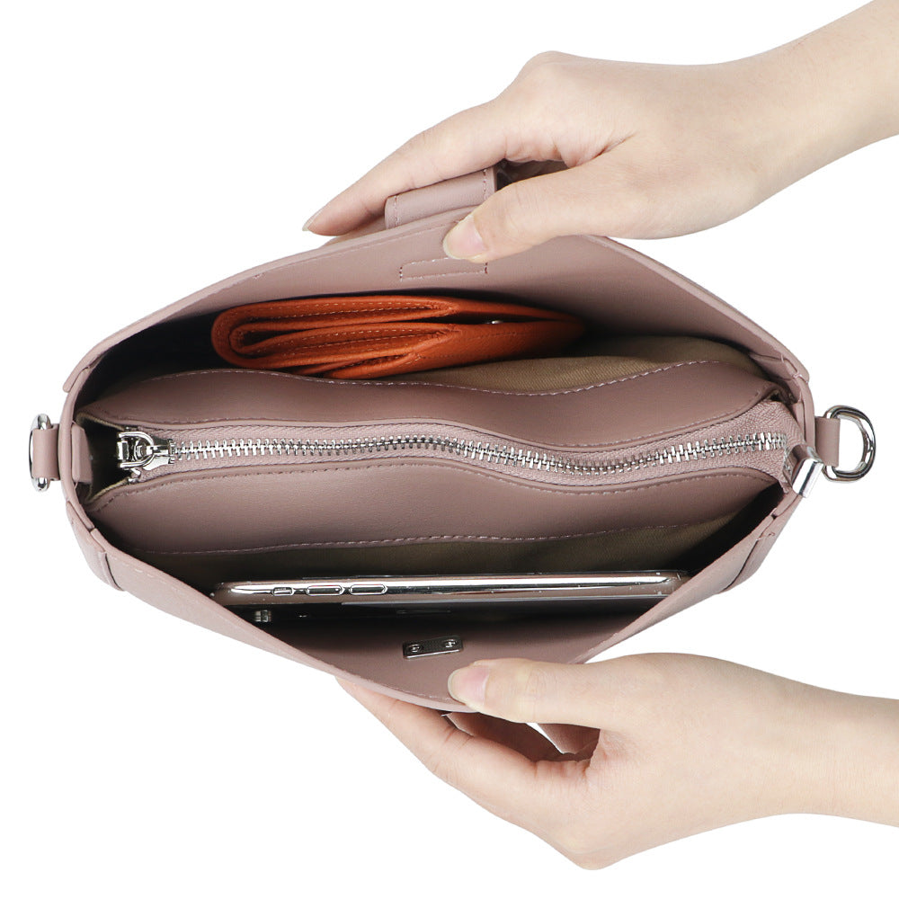 Vintage Saddle Women's Shoulder Messenger Bag
