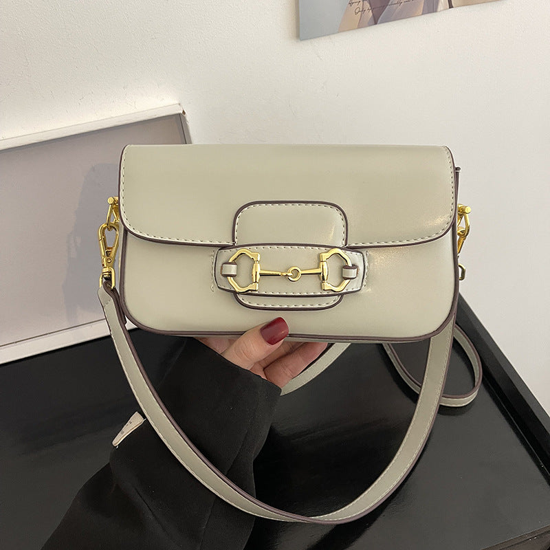 portable high sense special interest design messenger bag