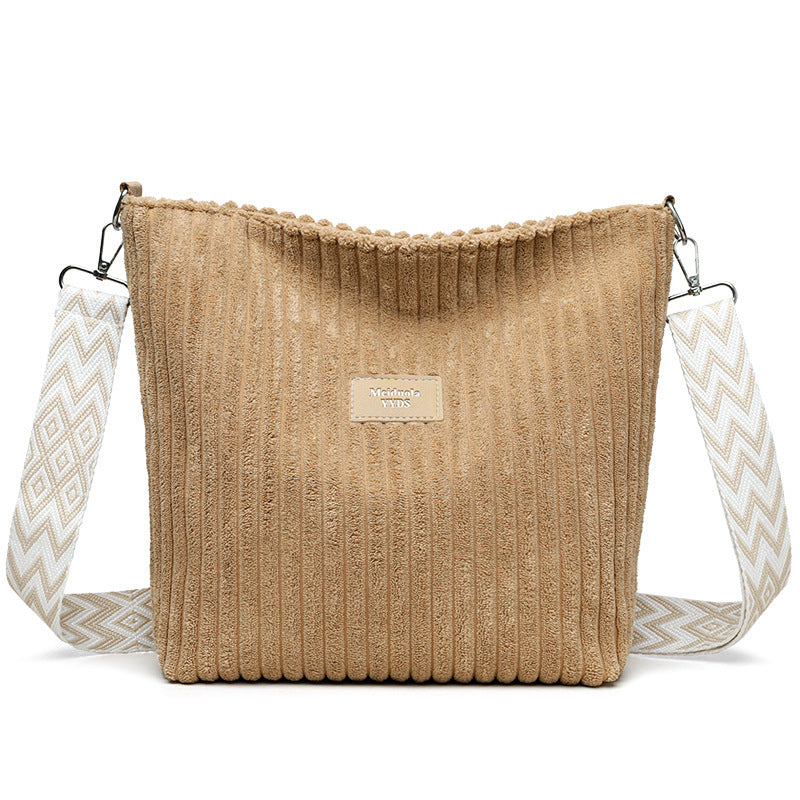 large capacity womens fashion casual solid color bag
