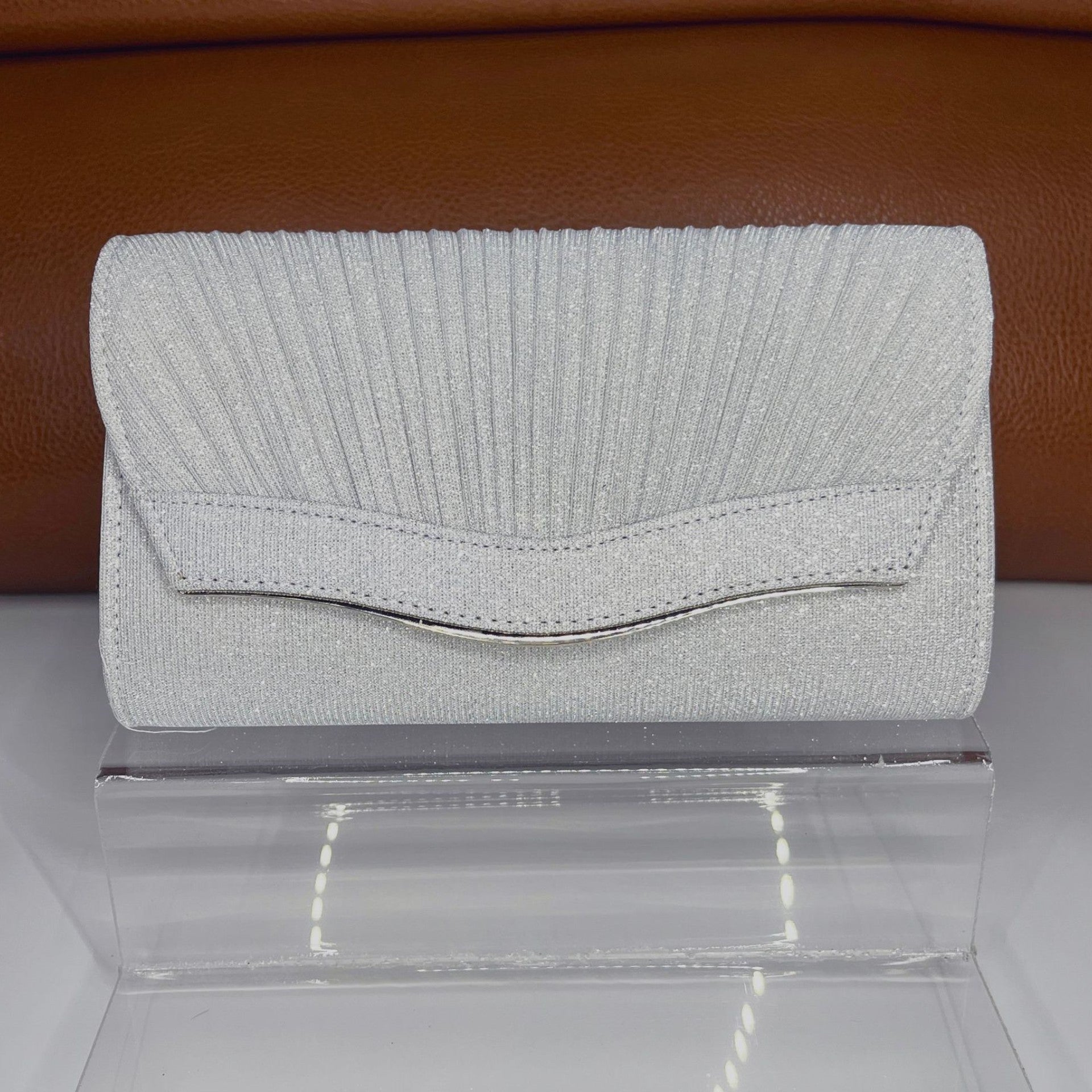 dinner clutch flip solid color