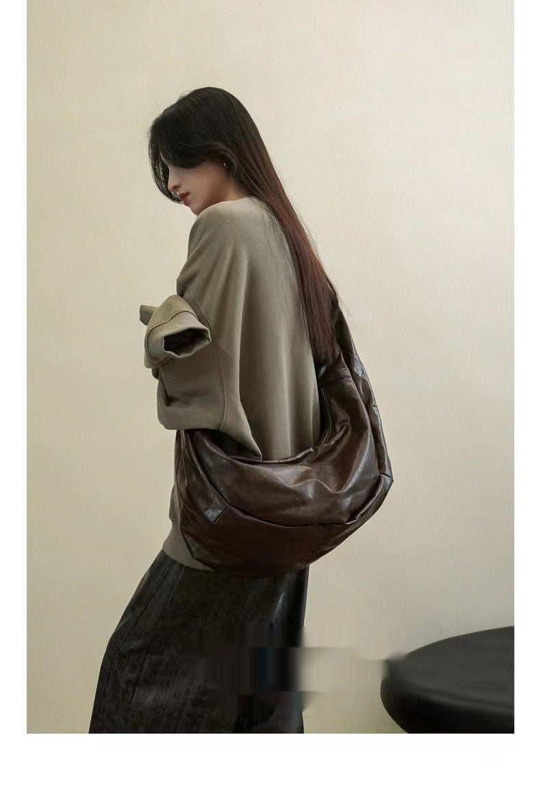 new niche oil wax leather shoulder messenger bag