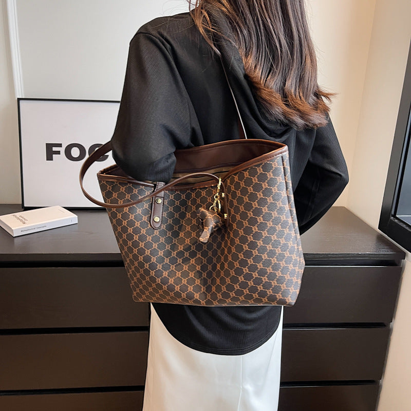 High Sense Western Style All-matching Hand-carrying Bag