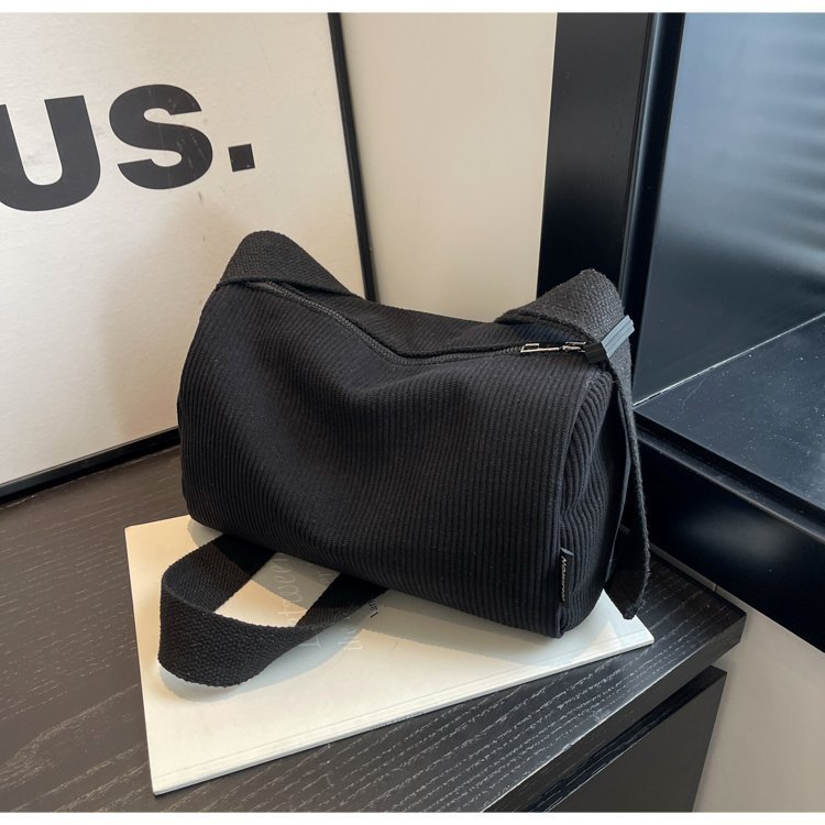 fashionable solid color simple womens shoulder crossbody bag