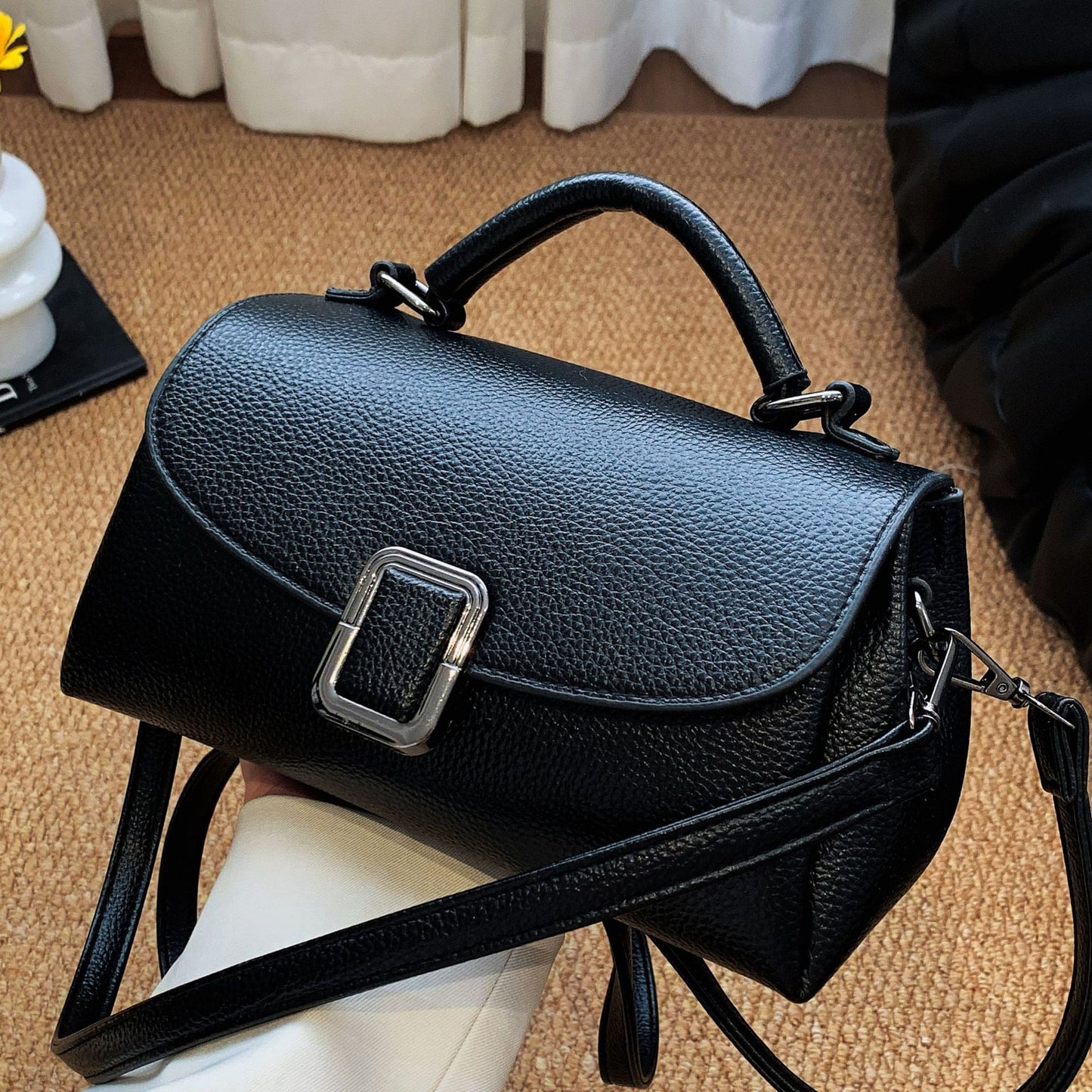 Fashionable Simple Shoulder Crossbody Bag For Women