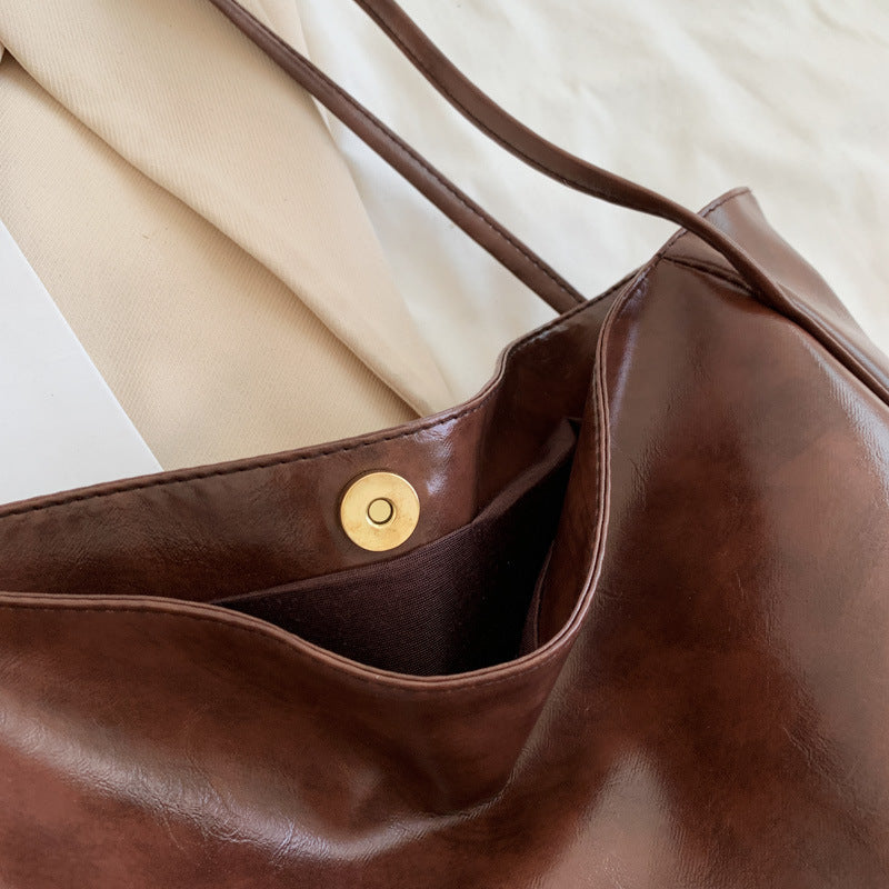 fashion handbag new autumn and winter japanese and korean large capacity soft leather shoulder bag retro casual handbag