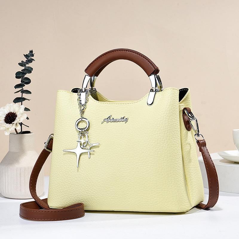 fashionable womens textured shoulder messenger bag