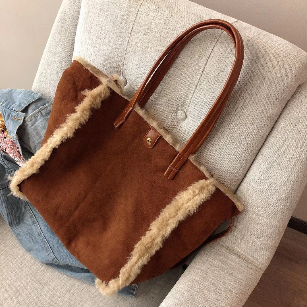 shopping lamb fur plush shoulder armpit bag