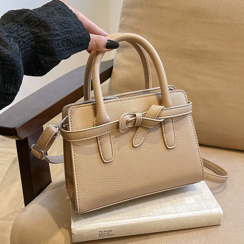 womens high end versatile crossbody shoulder bag