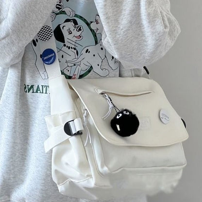 college students crossbody bags for leisure in class