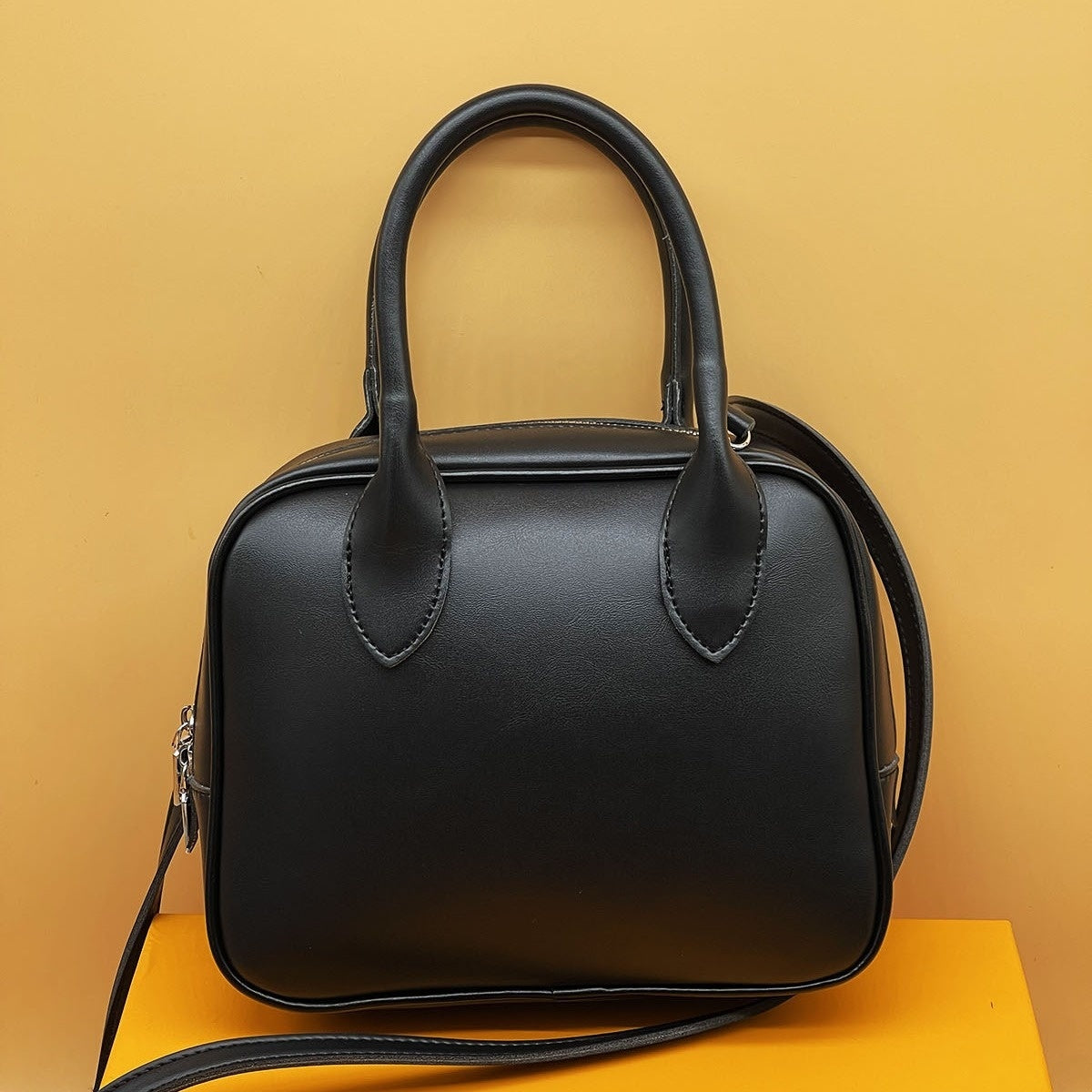 style large capacity textured portable womens bag all matching doctor bag