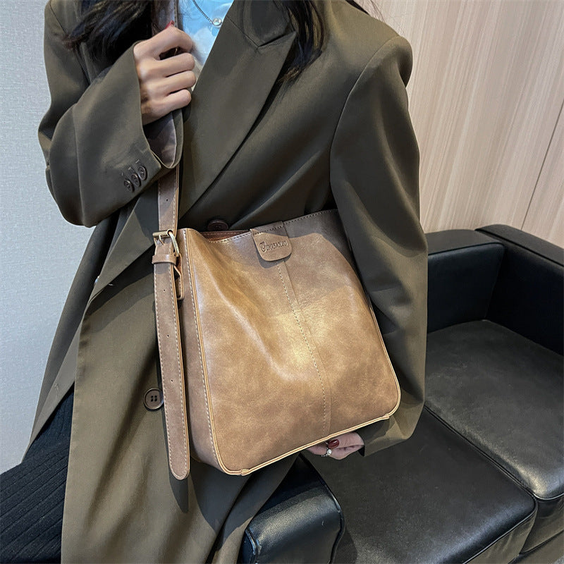 large capacity bucket fashion womens cross body bag fashion womens shoulder bag autumn and winter handbag