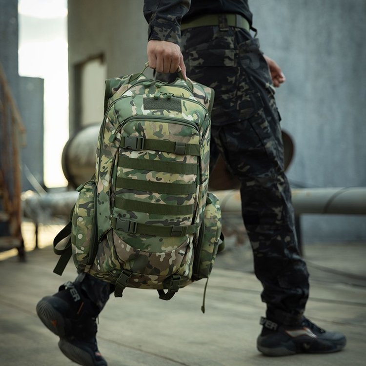 tactical outdoor army fan mountaineering backpack