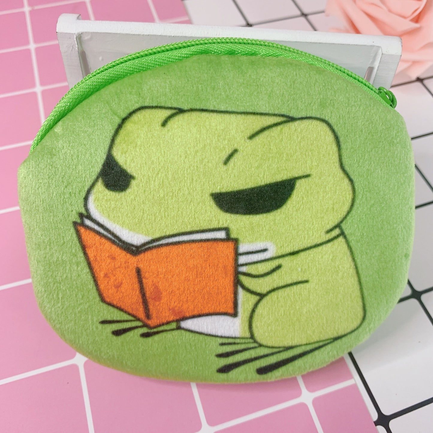 cartoon female cute student portable mini plush earphone key coin purse