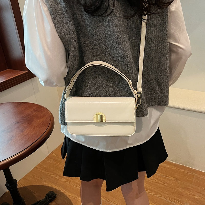 womens retro fashion shoulder bag design