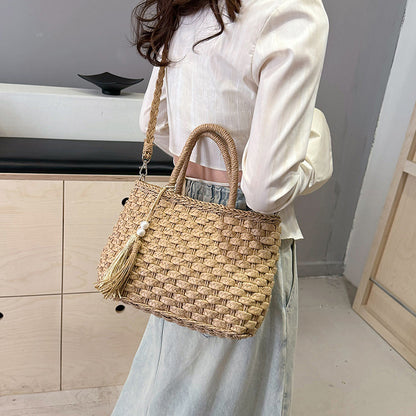 womens fashion personality hand carrying woven bag