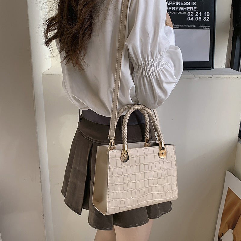 womens fashion small square bag solid color