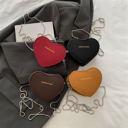 fashionable retro mini chain shoulder crossbody heart shape bag