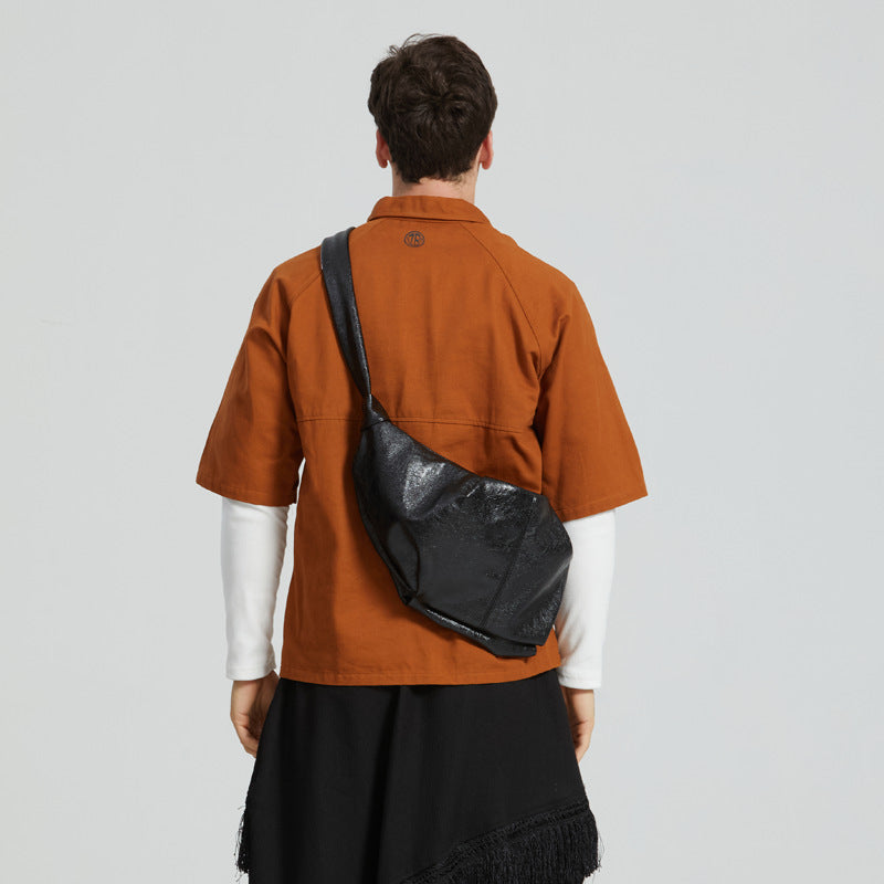 Large-capacity Retro French-style Instagrammable Niche Crossbody Bag A Croissant-shaped Pleated Bag