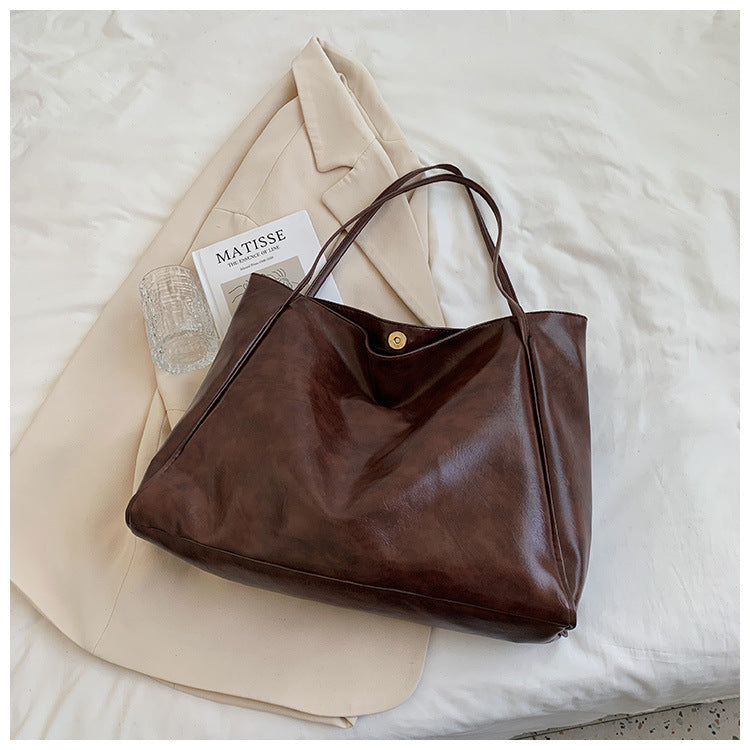 fashion handbag new autumn and winter japanese and korean large capacity soft leather shoulder bag retro casual handbag