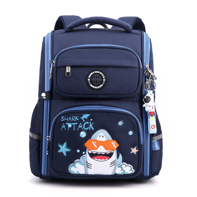 lightweight western style three dimensional schoolbag for primary school students