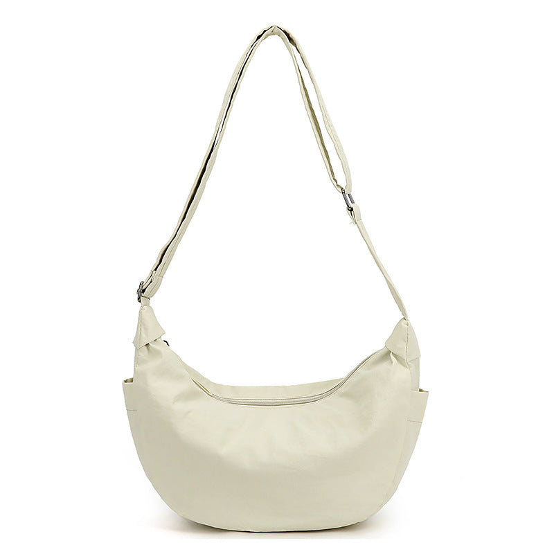 A High-capacity Shoulder Bag Thats Both Stylish And Easy To Carry