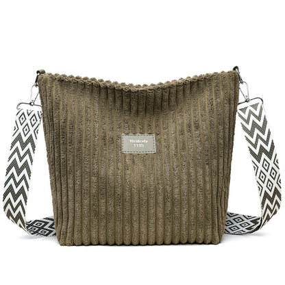 large capacity womens fashion casual solid color bag