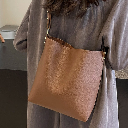 womens large capacity crossbody bucket bag