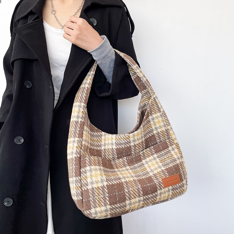 new plaid retro large capacity bag for women