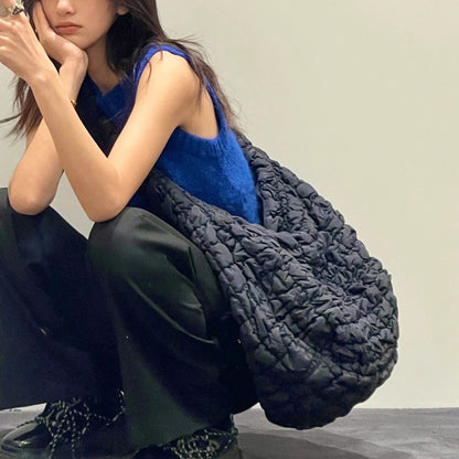 lightweight and large capacity crossbody rhombus pleated big bag