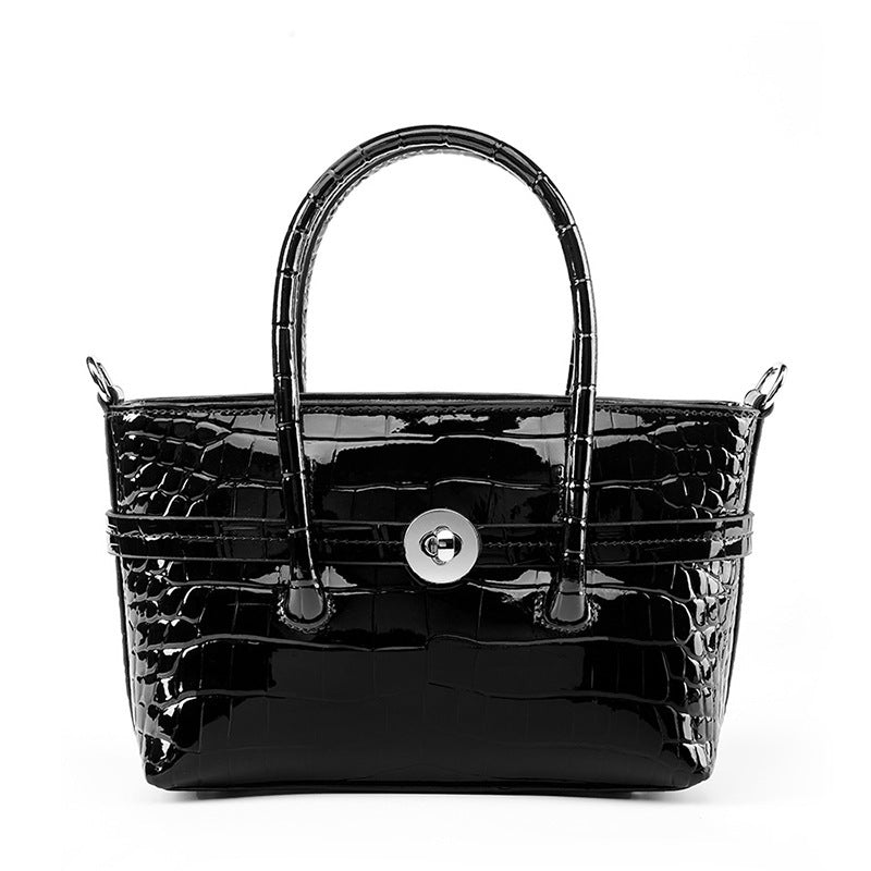 fashionable genuine leather high grade handbag