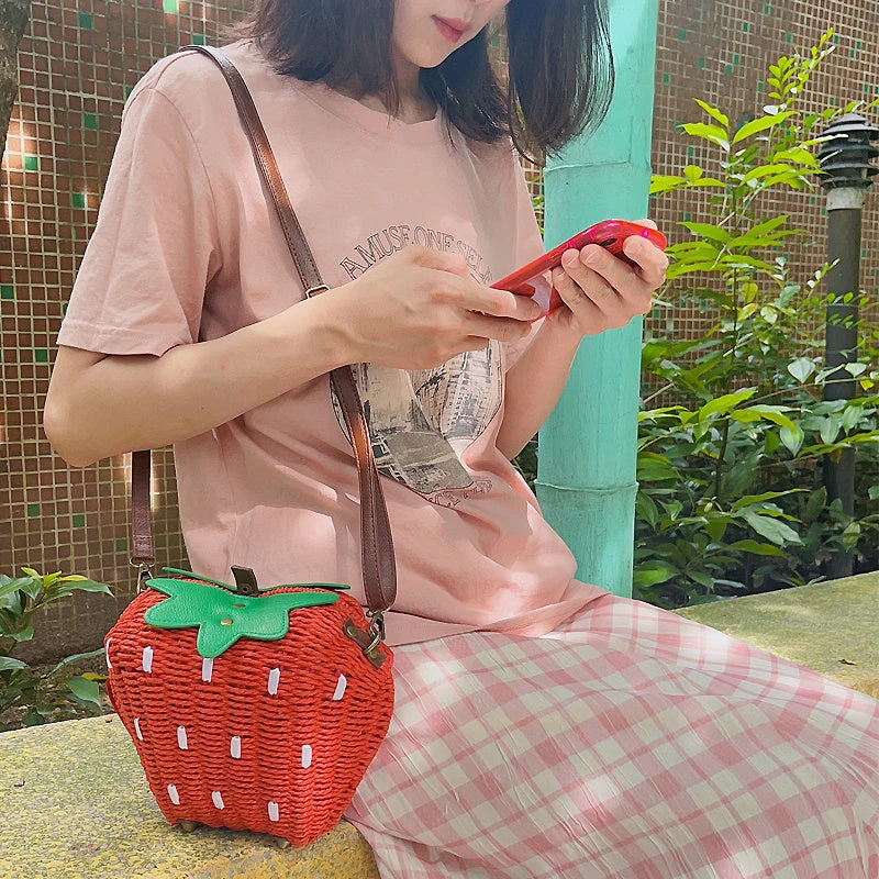 womens cute fashion strawberry woven bag