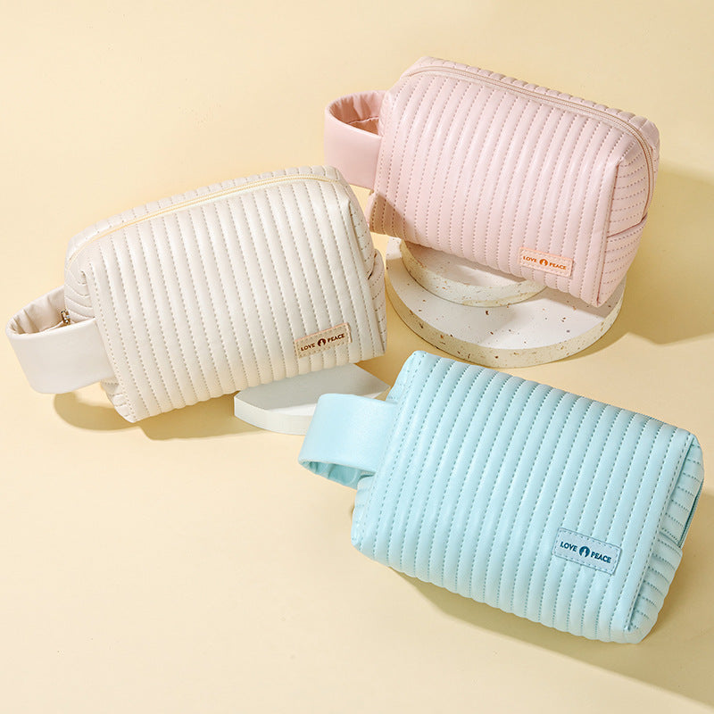 anti fouling portable large capacity makeup storage bag