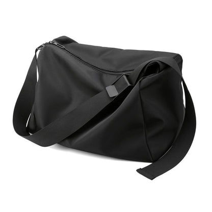 mens shoulder bag simple and lightweight water repellent sports leisure bag